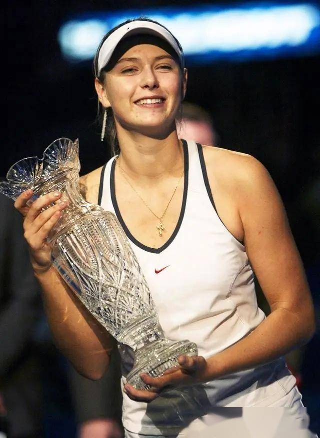 亚博体育-莎拉波娃连续三场比赛得分超过败北，德国队不断突破！全场沸腾不已的简单介绍