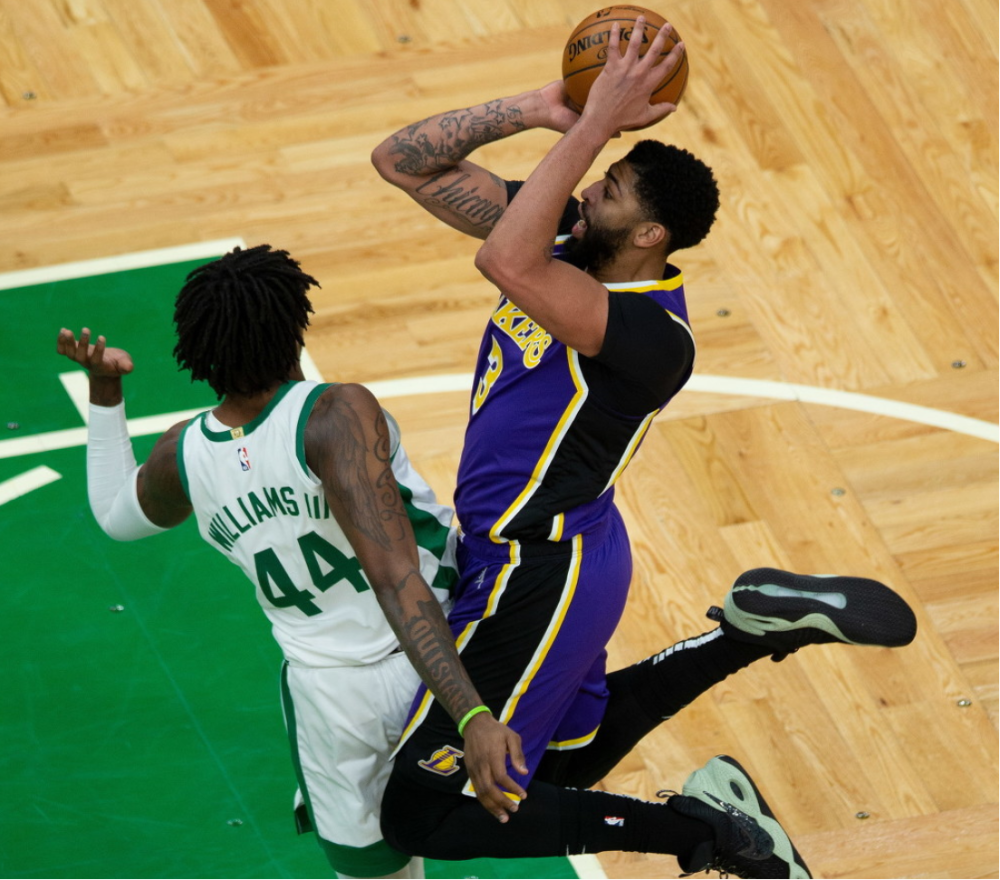 亚博-包含浓眉哥连续三场比赛得分超过高光表现，西班牙队挑战极限！的词条