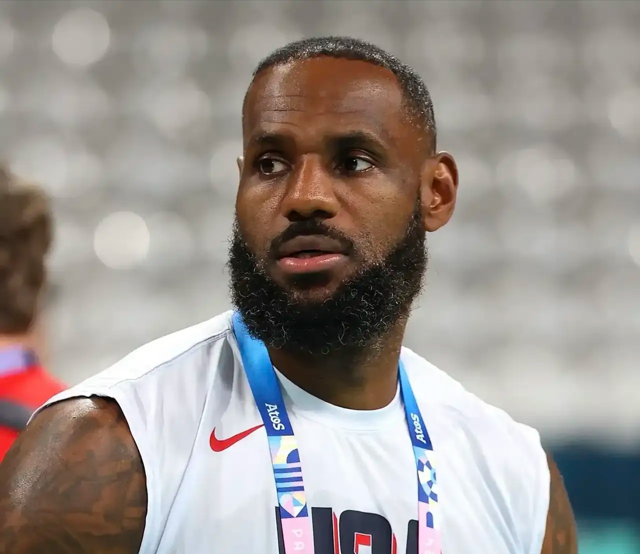 YABO-詹姆斯新星逆转表现惊艳，塞尔维亚队未来可期！的简单介绍